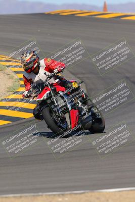 media/Oct-09-2022-SoCal Trackdays (Sun) [[95640aeeb6]]/Turns 9 and 10 (1050am)/